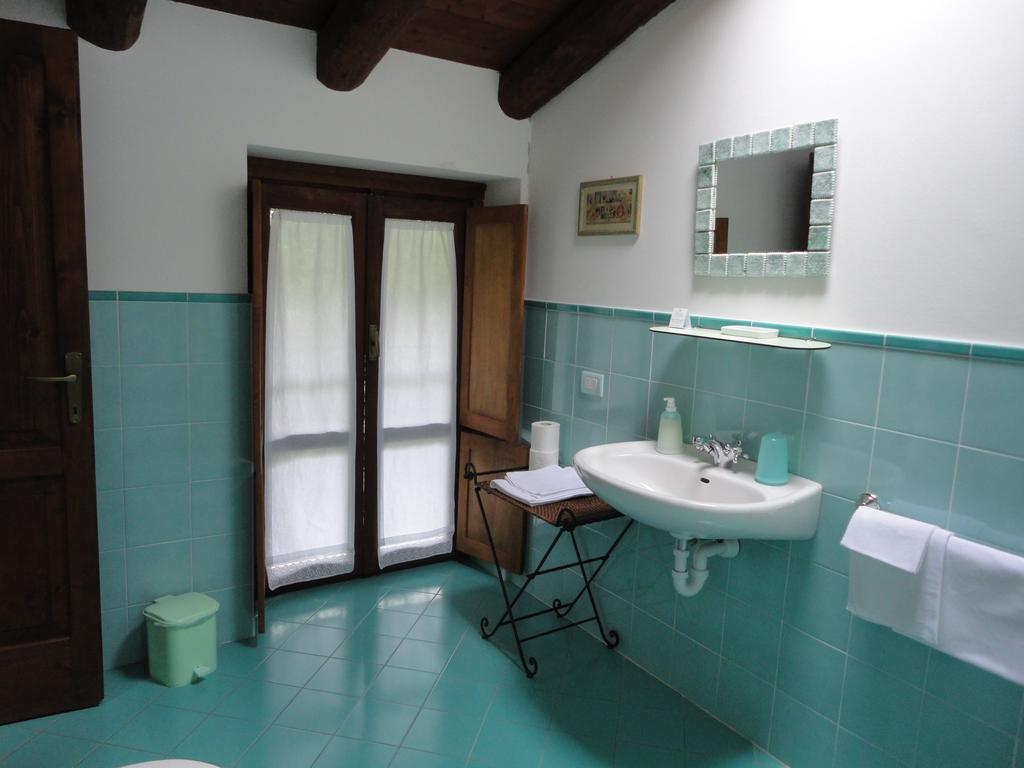 Casa Visnenza Bed & Breakfast Capo di Ponte Chambre photo